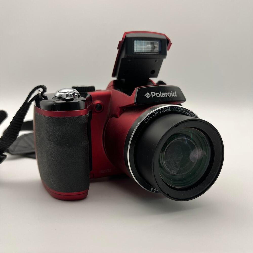 Polaroid Red IS2132 Digital Camera